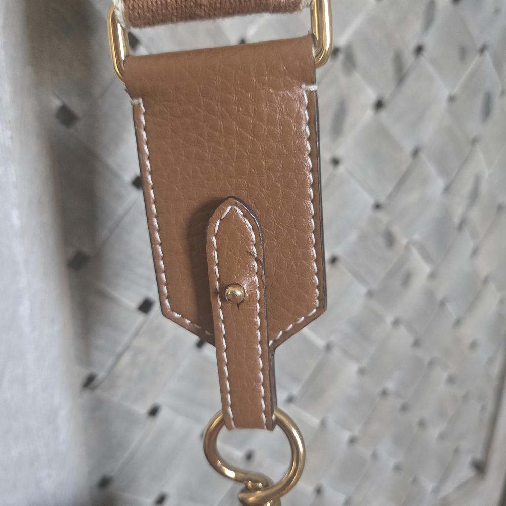 Stella McCartney Tan Shoulder Bag with Logo Strap - Picture 5 of 11